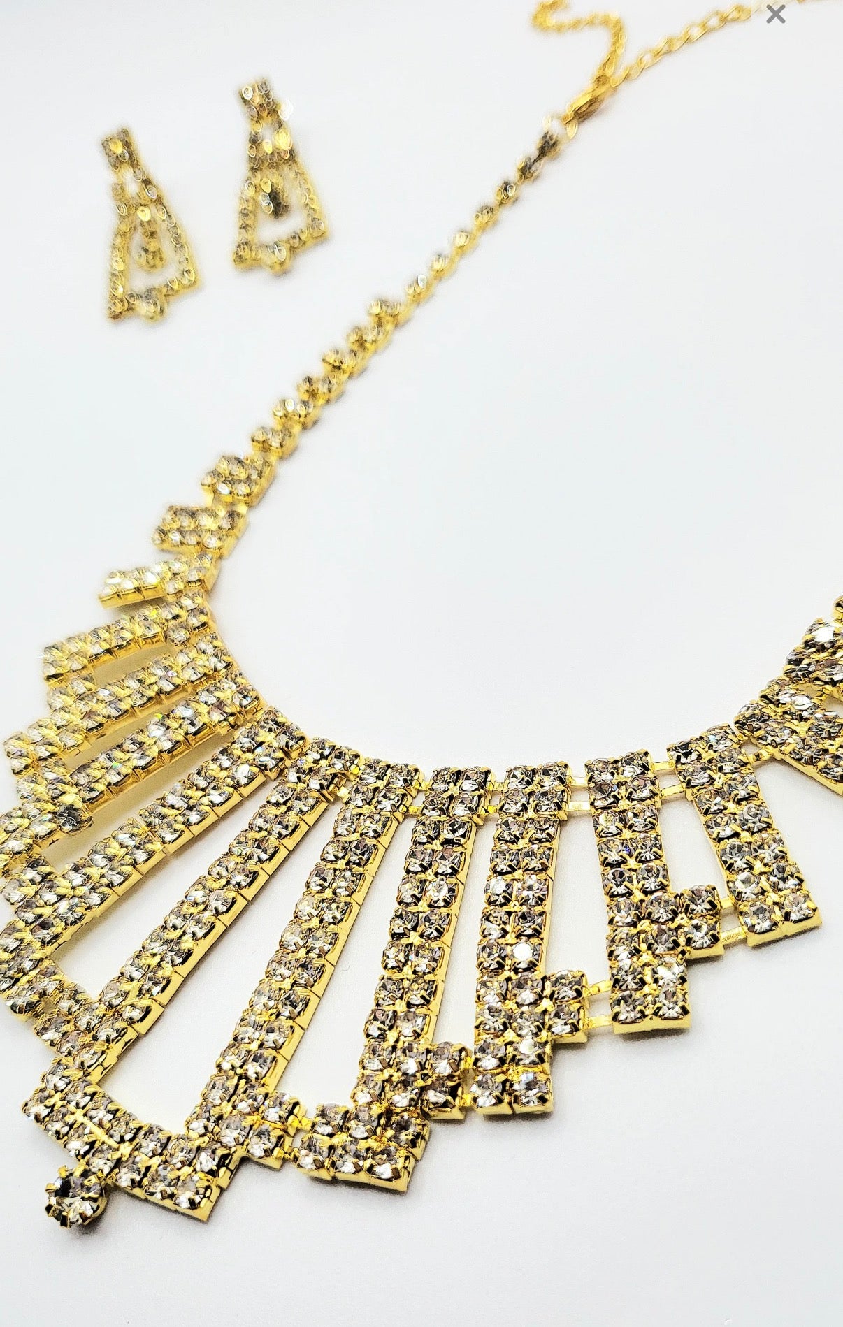 Cascade gold necklace set